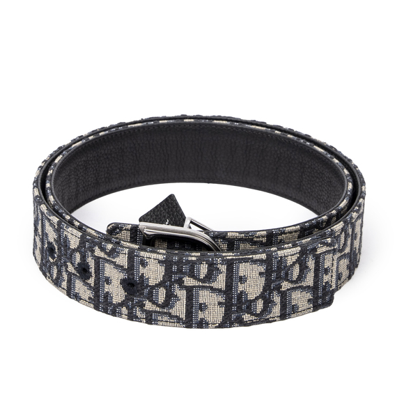 Dior D Logo Buckle Belt - Picture 2 of 4